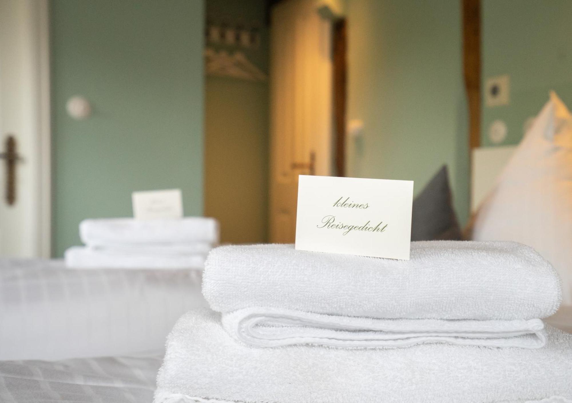 Boutique-Hotel Stadtherberge 베츨러 외부 사진