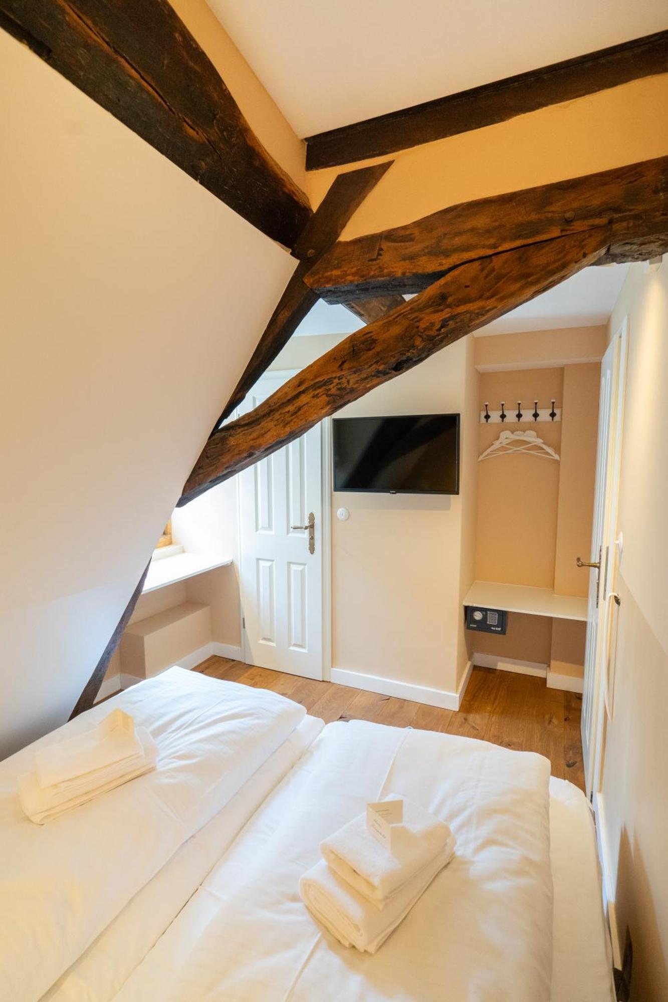 Boutique-Hotel Stadtherberge 베츨러 외부 사진