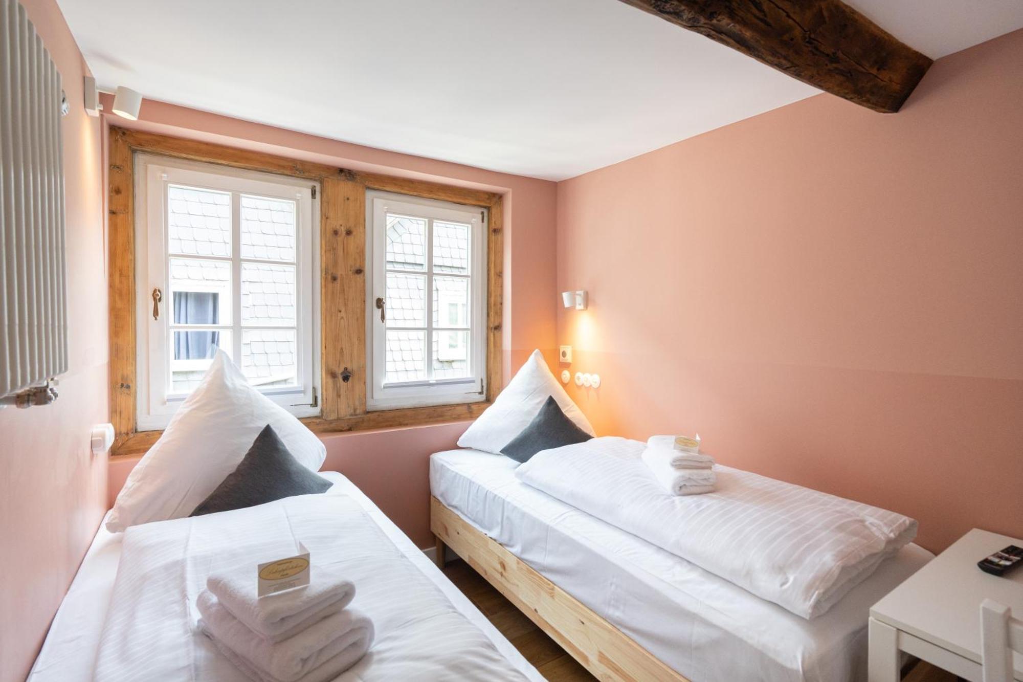 Boutique-Hotel Stadtherberge 베츨러 외부 사진